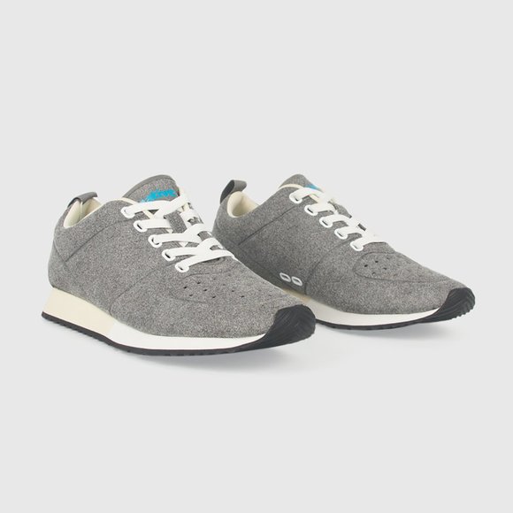 Native Cornell Shoes (Size 7 Womens/5 Men) - Picture 2 of 10